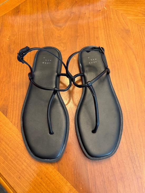 a new day Shoes - a new day Black Minimalist T-Strap Flat Sandals